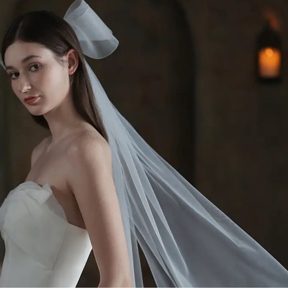 New Wedding veil with bow ??? main image 4